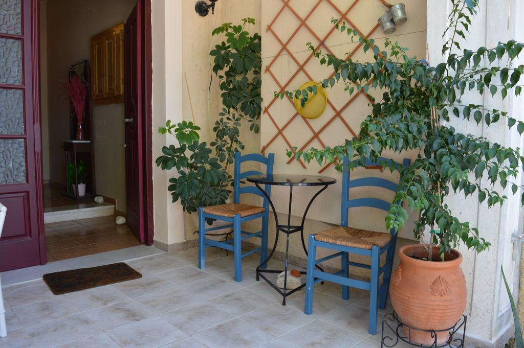 Vanessa Studios Poros  Exterior foto